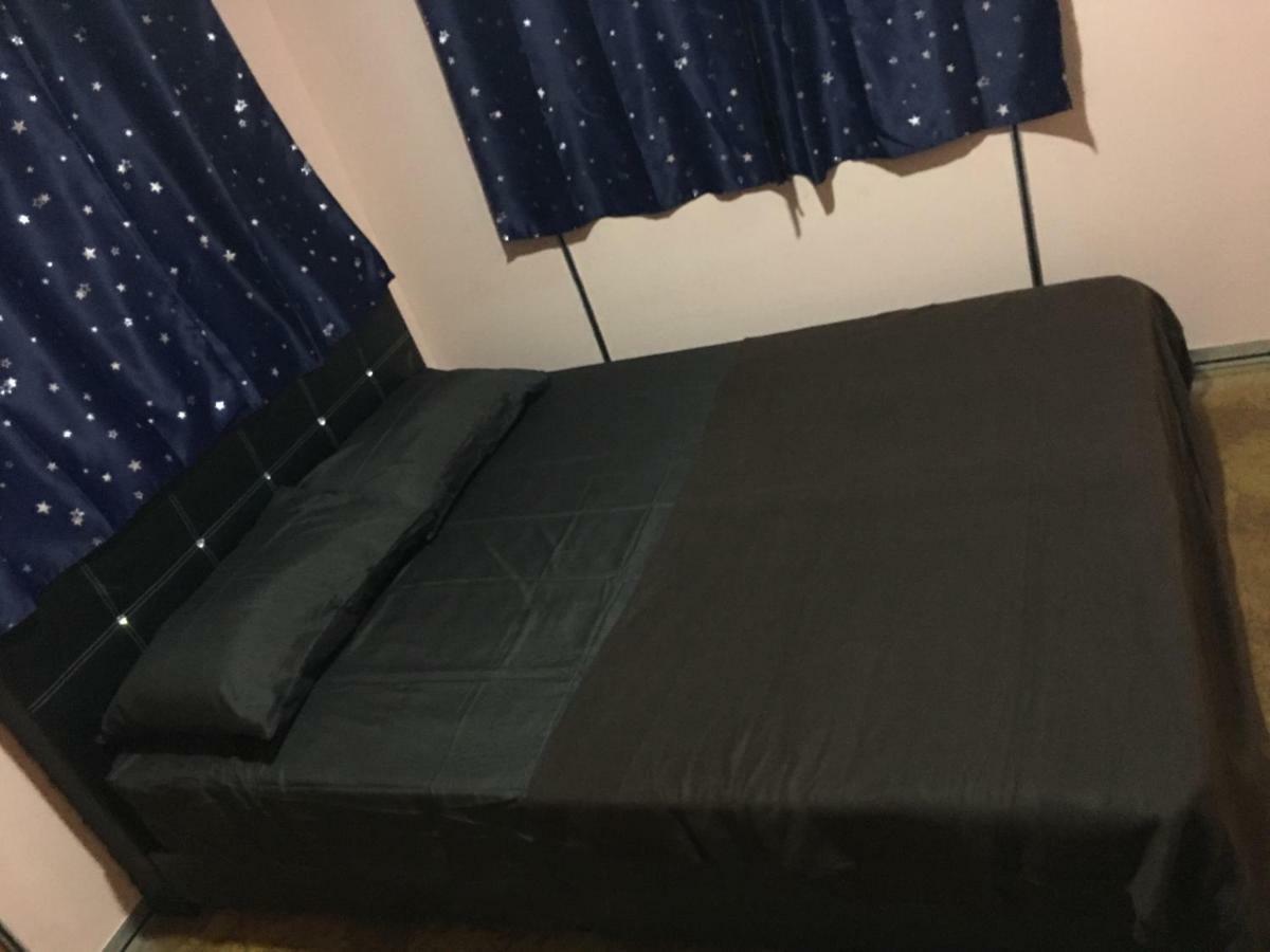 11 Pensione Melaka Zewnętrze zdjęcie